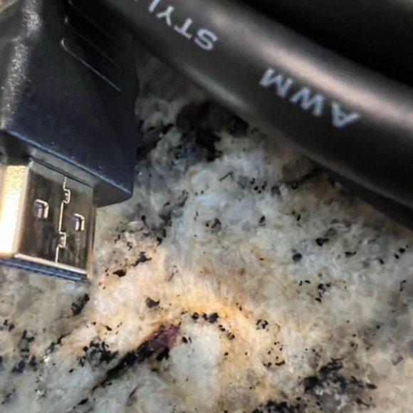 12'' HDMI cable with Ethernet - Picture 2 of 3